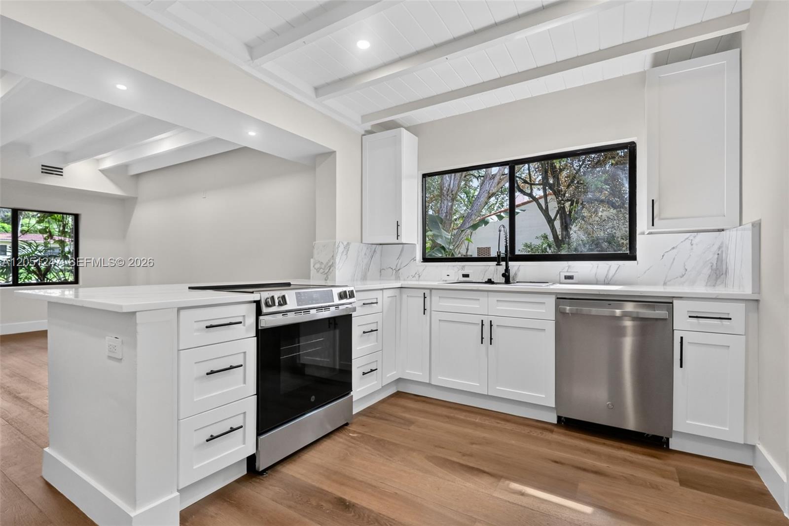 76 NW 97th St