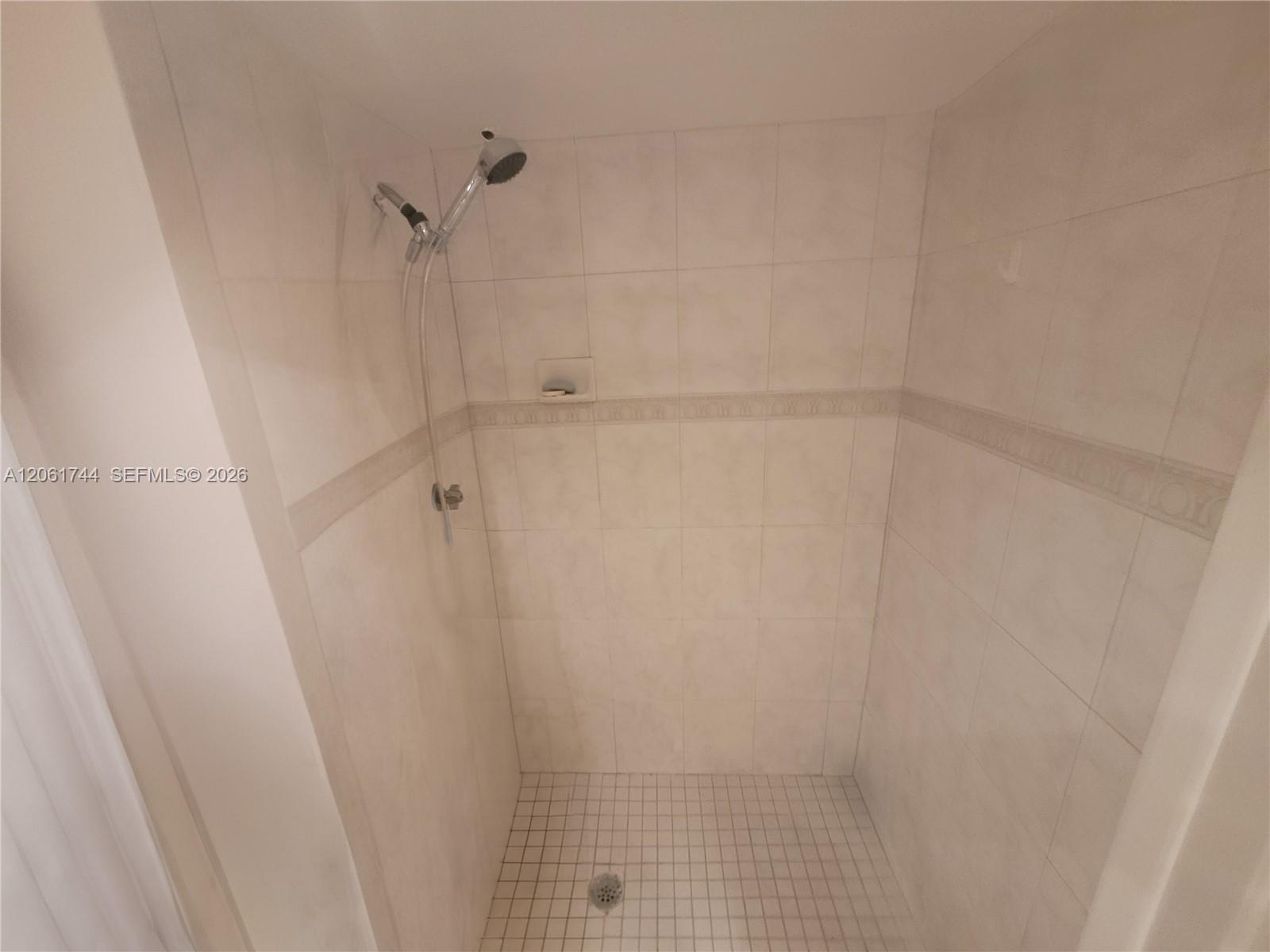 18051 Biscayne Blvd # 801