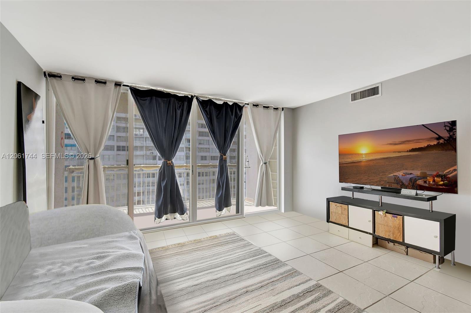 18051 Biscayne Blvd # 801