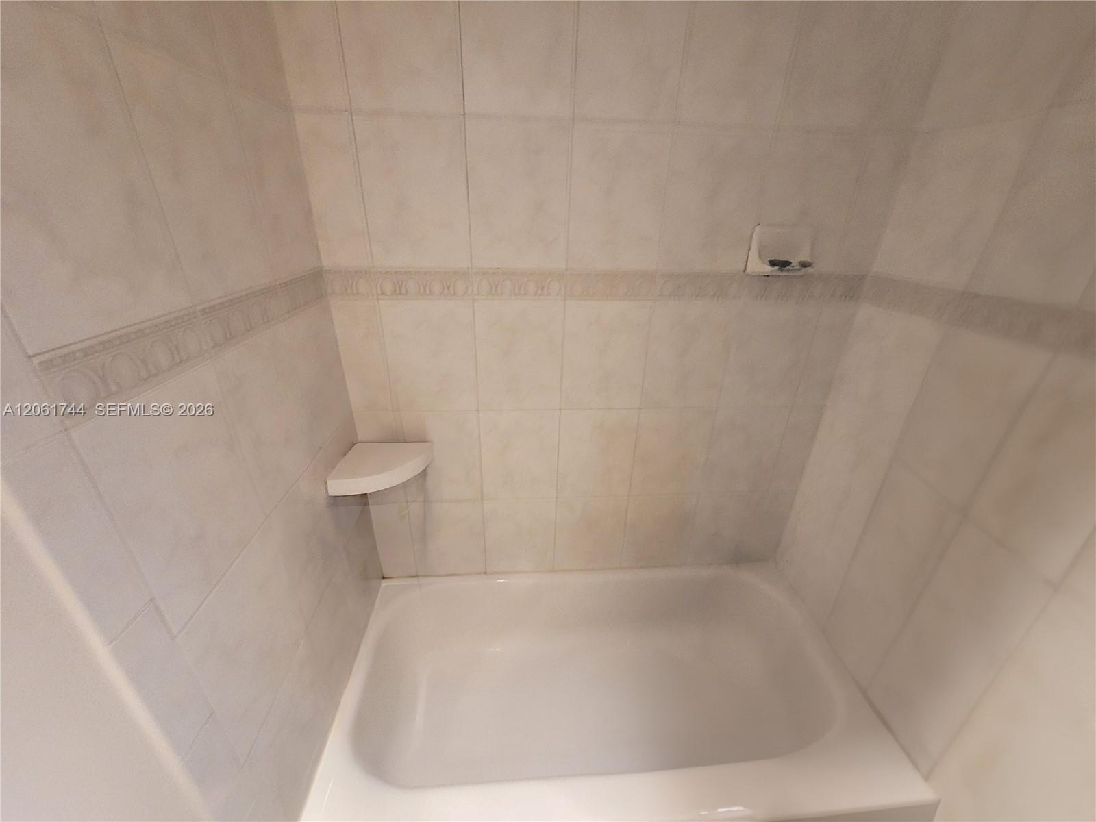 18051 Biscayne Blvd # 801