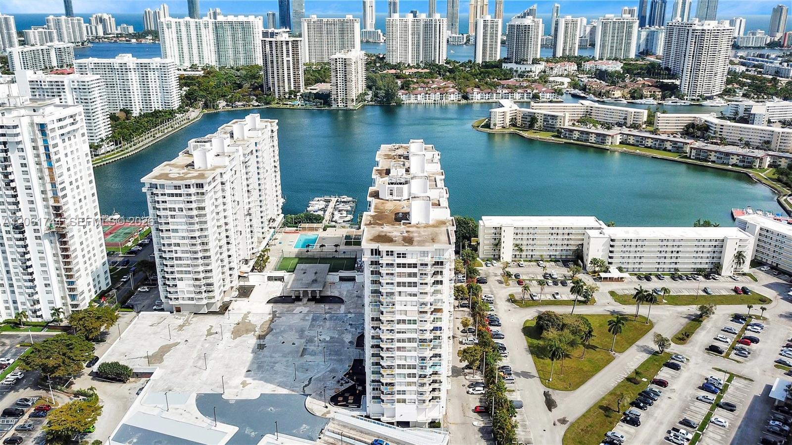 18051 Biscayne Blvd # 801