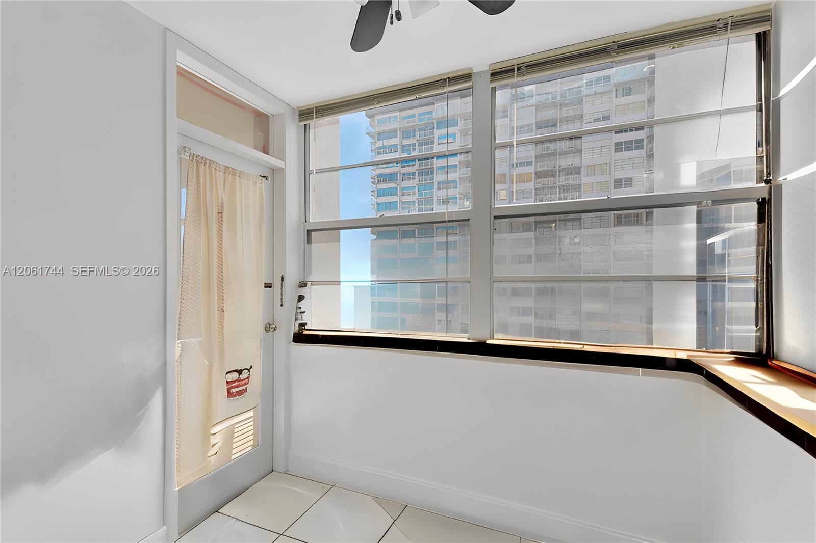 18051 Biscayne Blvd # 801