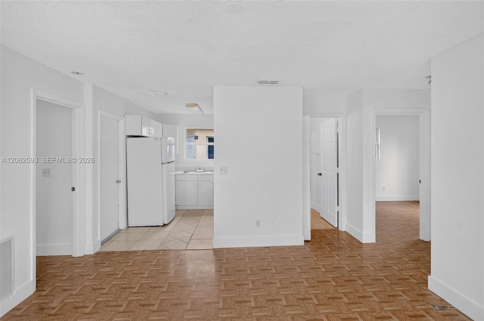 941 SW 7th Pl