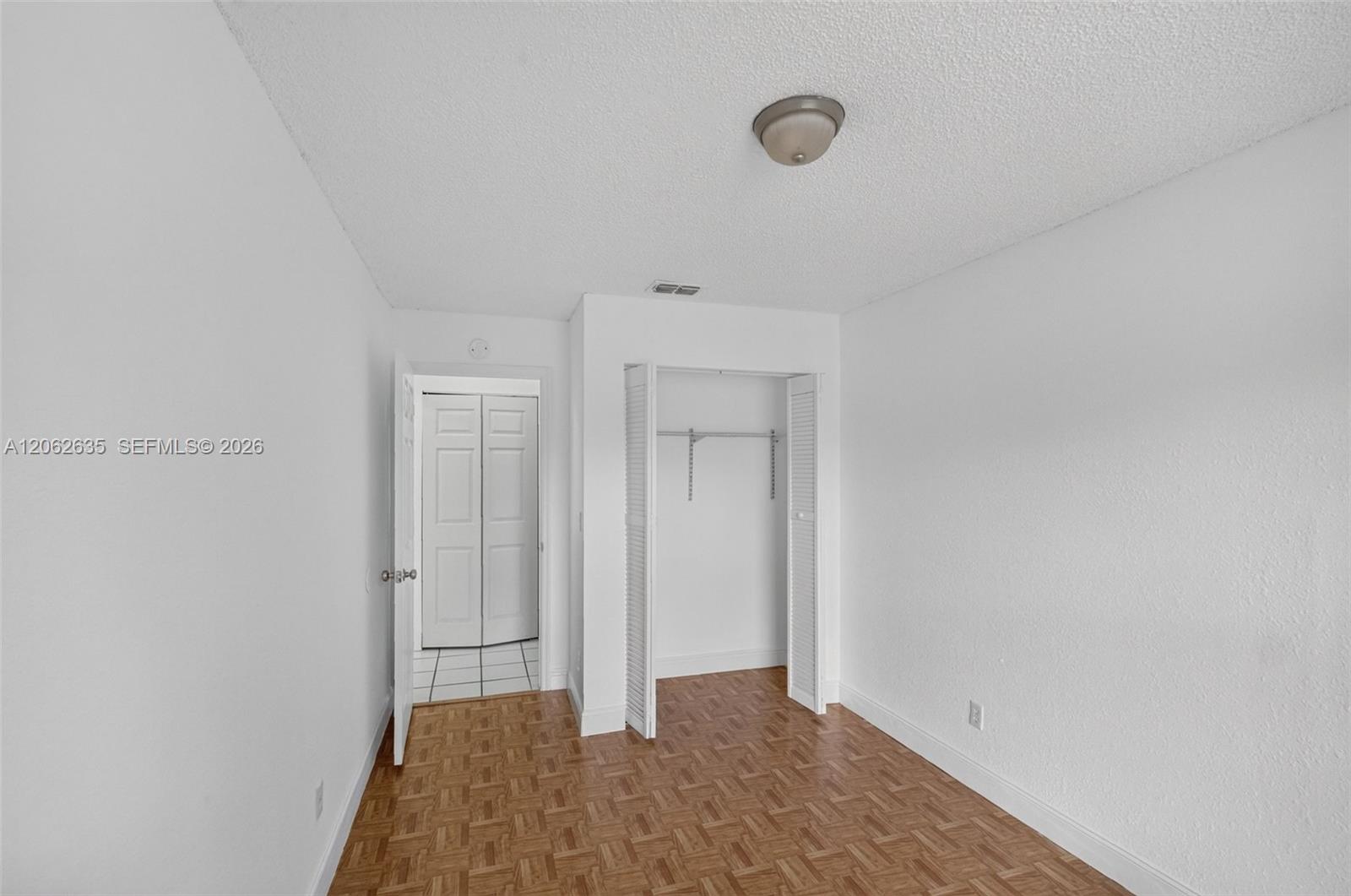 744 SW 9th St