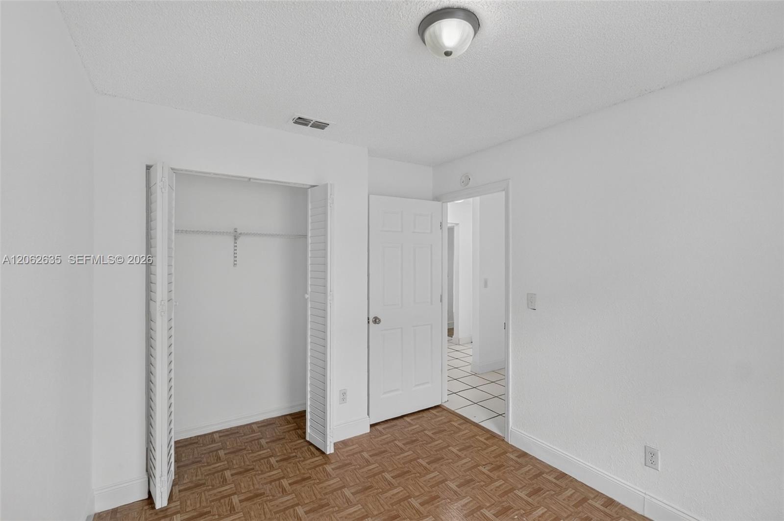 744 SW 9th St