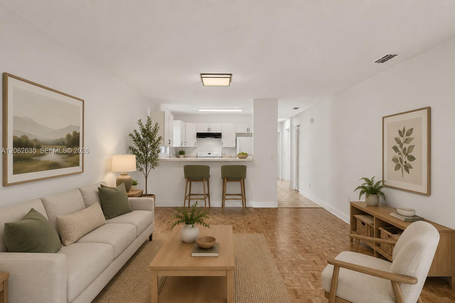 744 SW 9th St