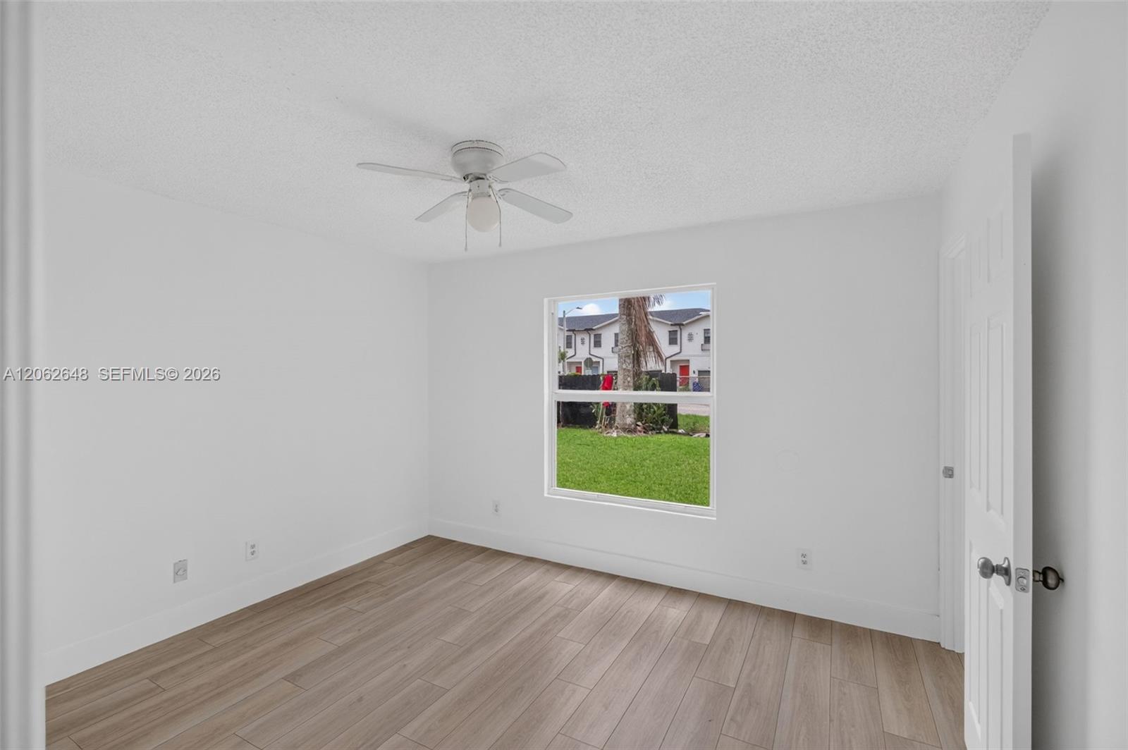 731 SW 10th St