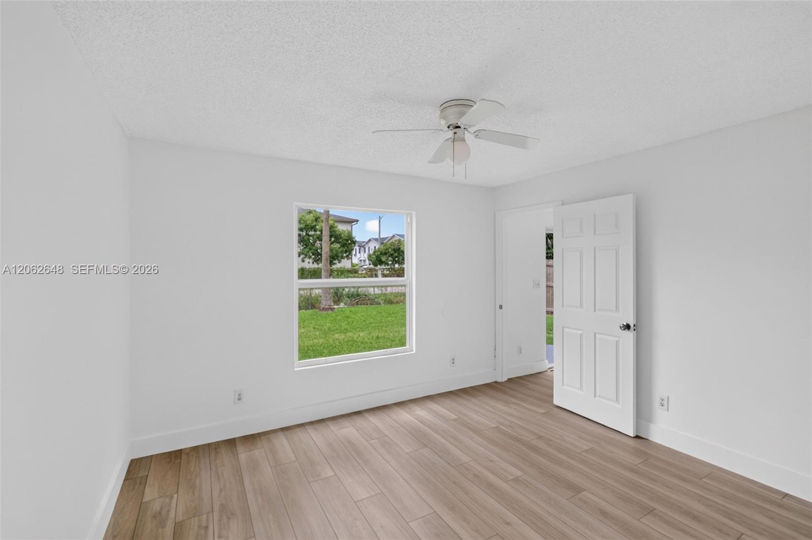 731 SW 10th St