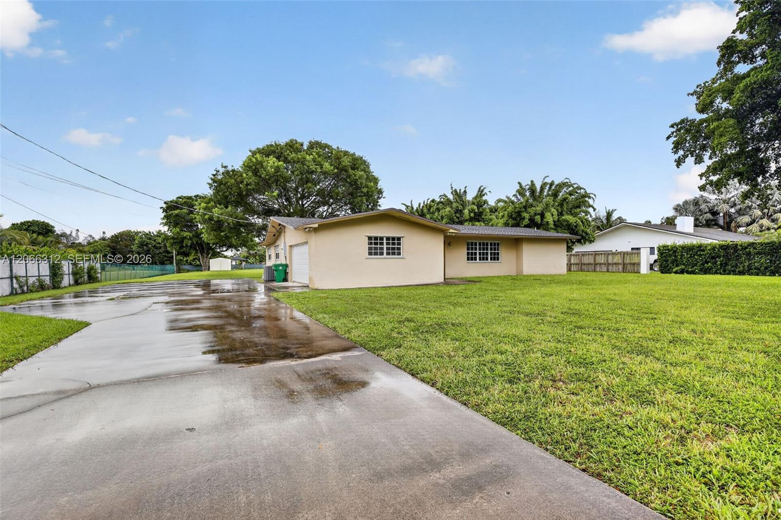 4401 SW 143rd Ave