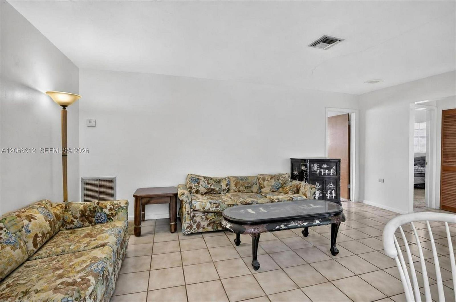 4401 SW 143rd Ave