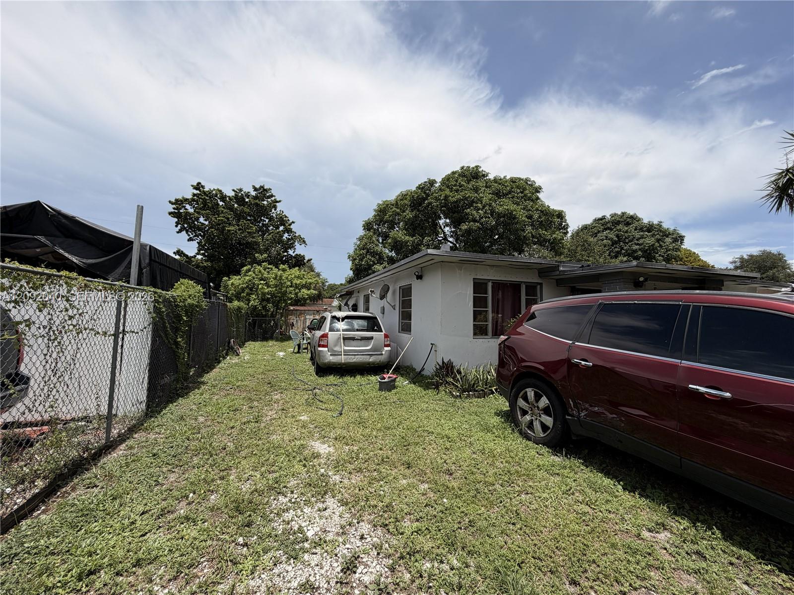 10124 NW 25th Ave