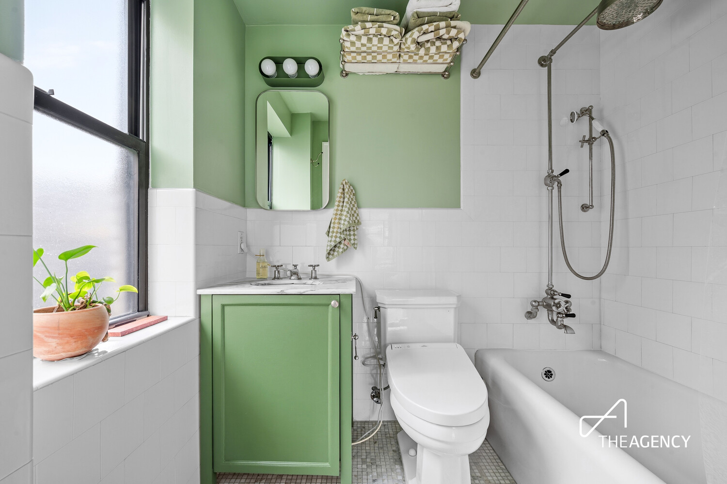 140 E 28TH Street 7H