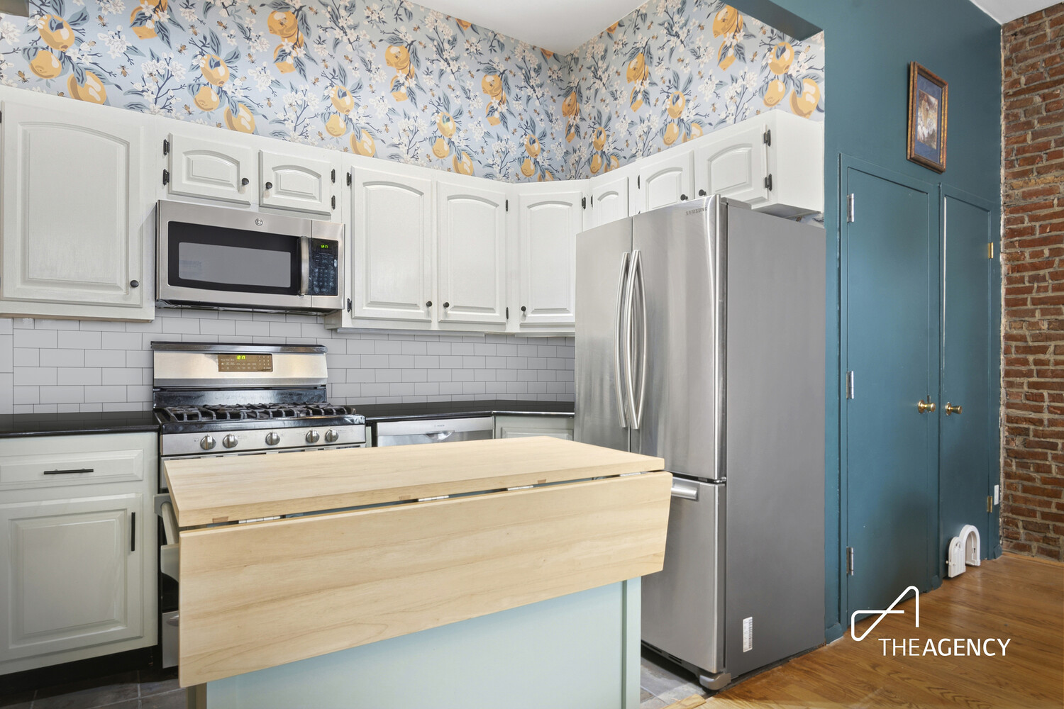 586 PACIFIC Street 1B