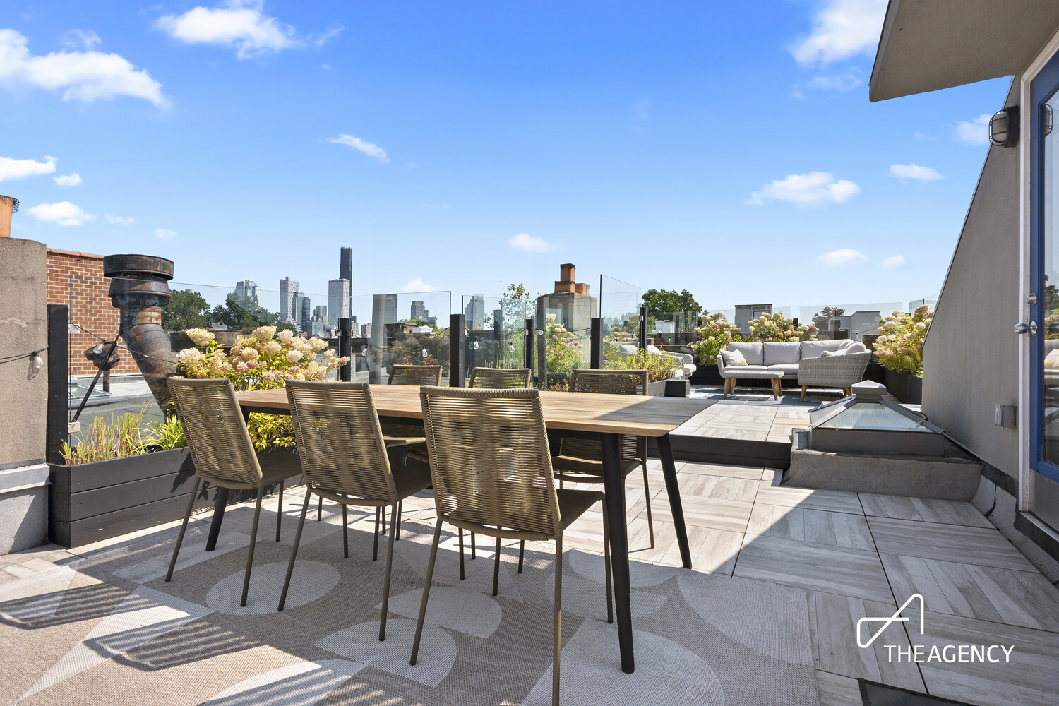 498 HENRY Street 4