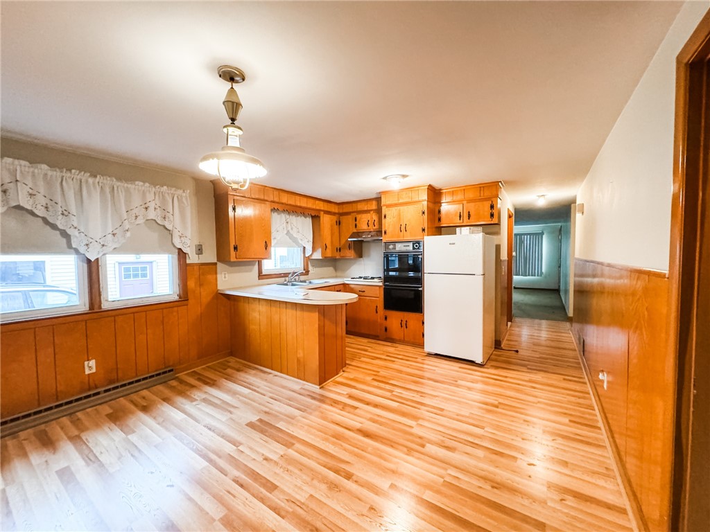 32 Bagley Avenue