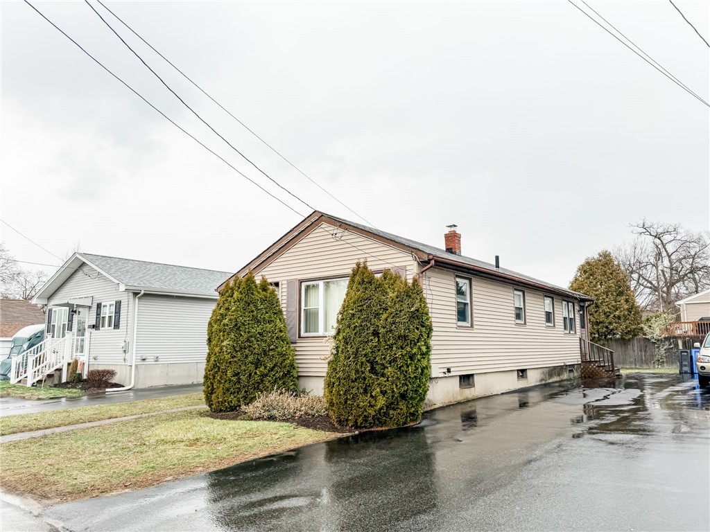 32 Bagley Avenue
