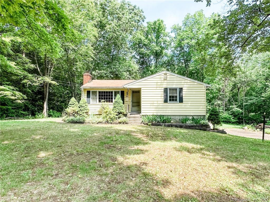 37 Meadowood Road
