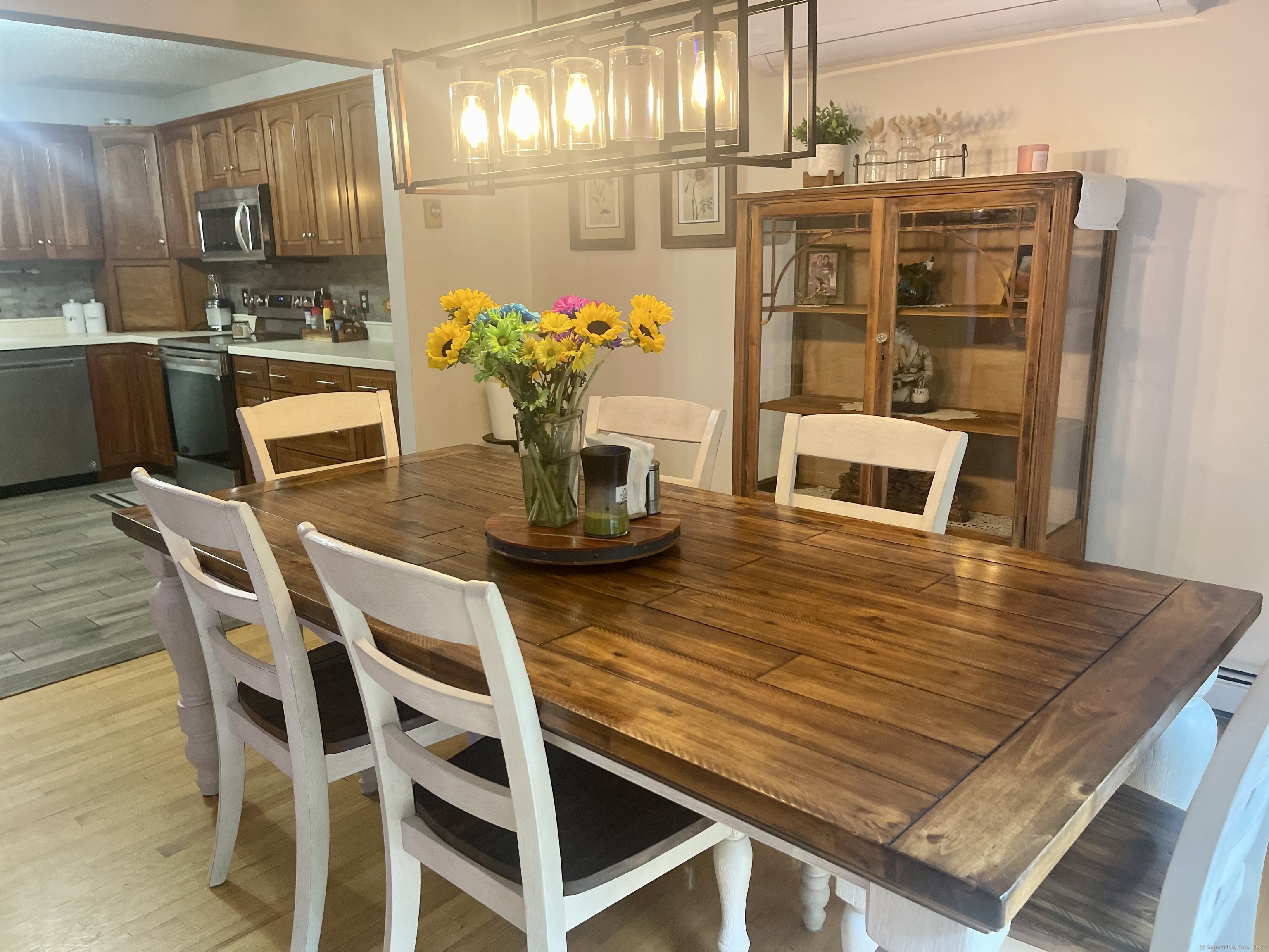 20 Eino Drive
