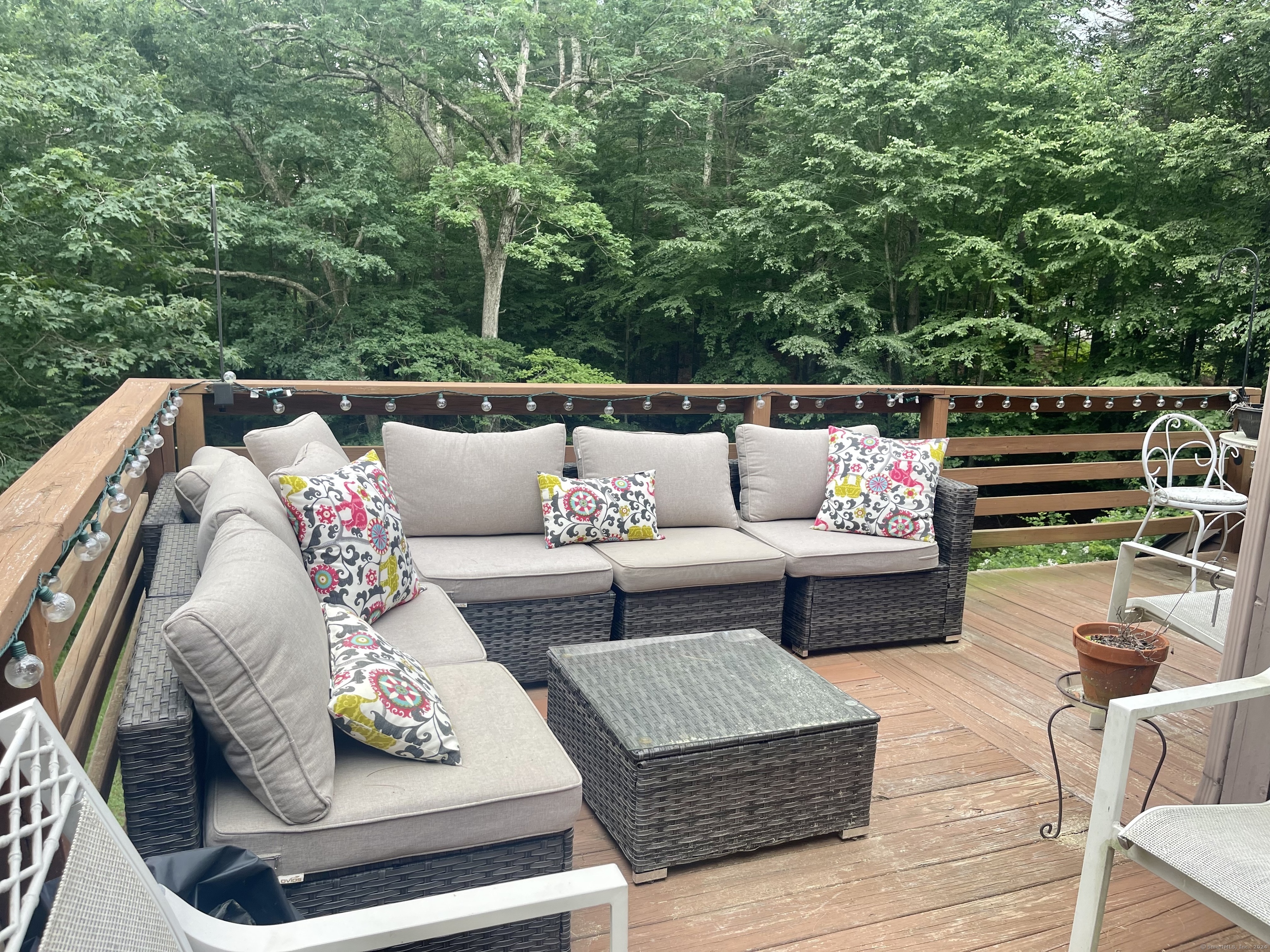 20 Eino Drive