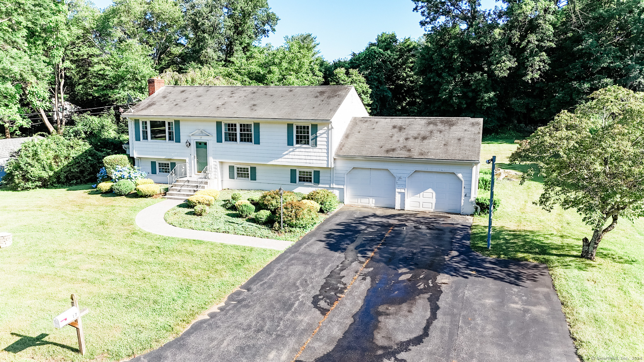 17 Gendreau Drive