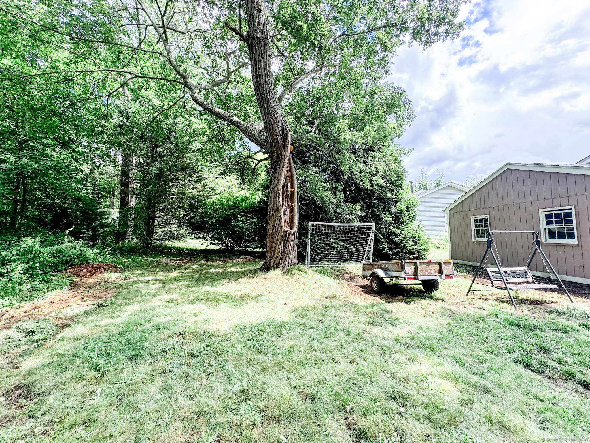 50 Connecticut Drive