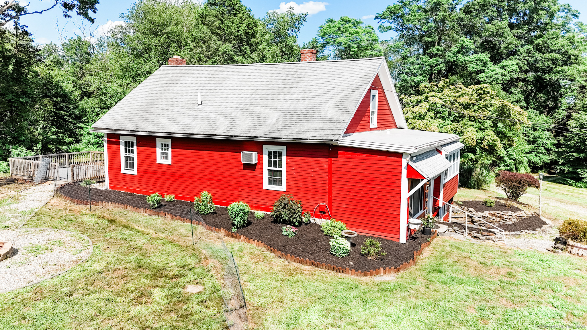 487 South Canterbury Road