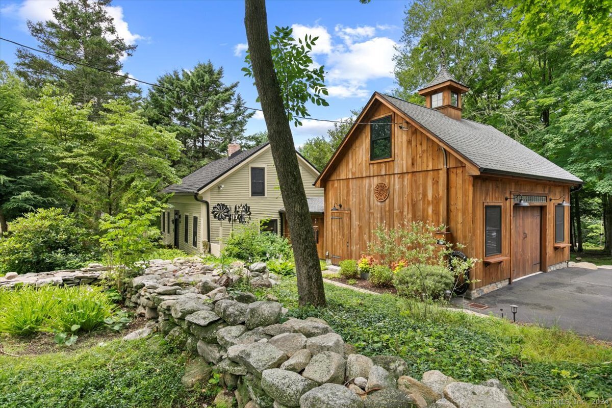 60 Fitzgerald Road
