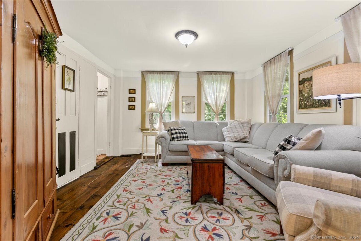 60 Fitzgerald Road