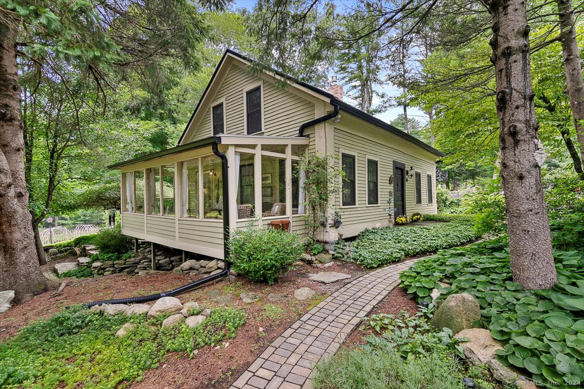 60 Fitzgerald Road