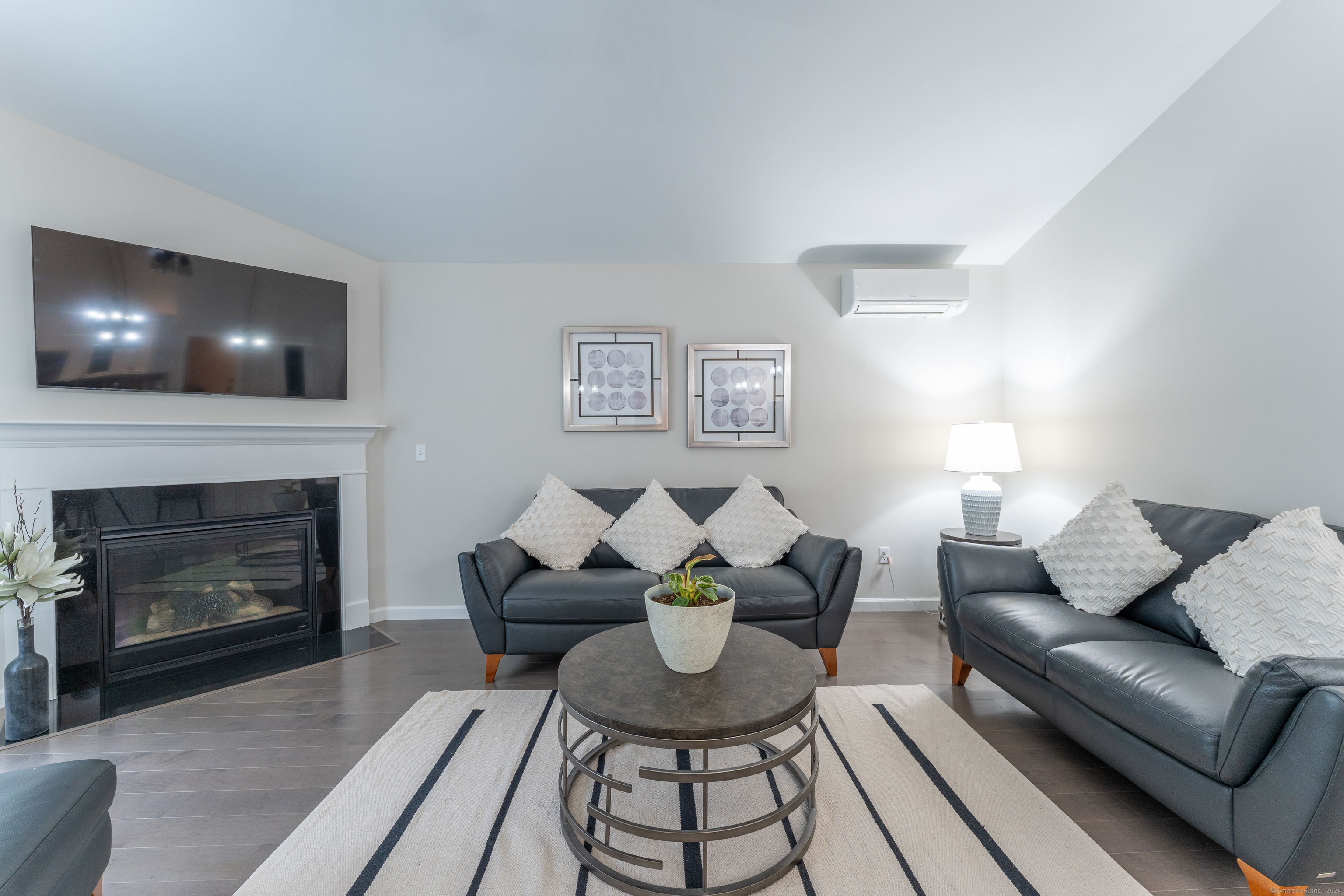 17 Henry Drive 17