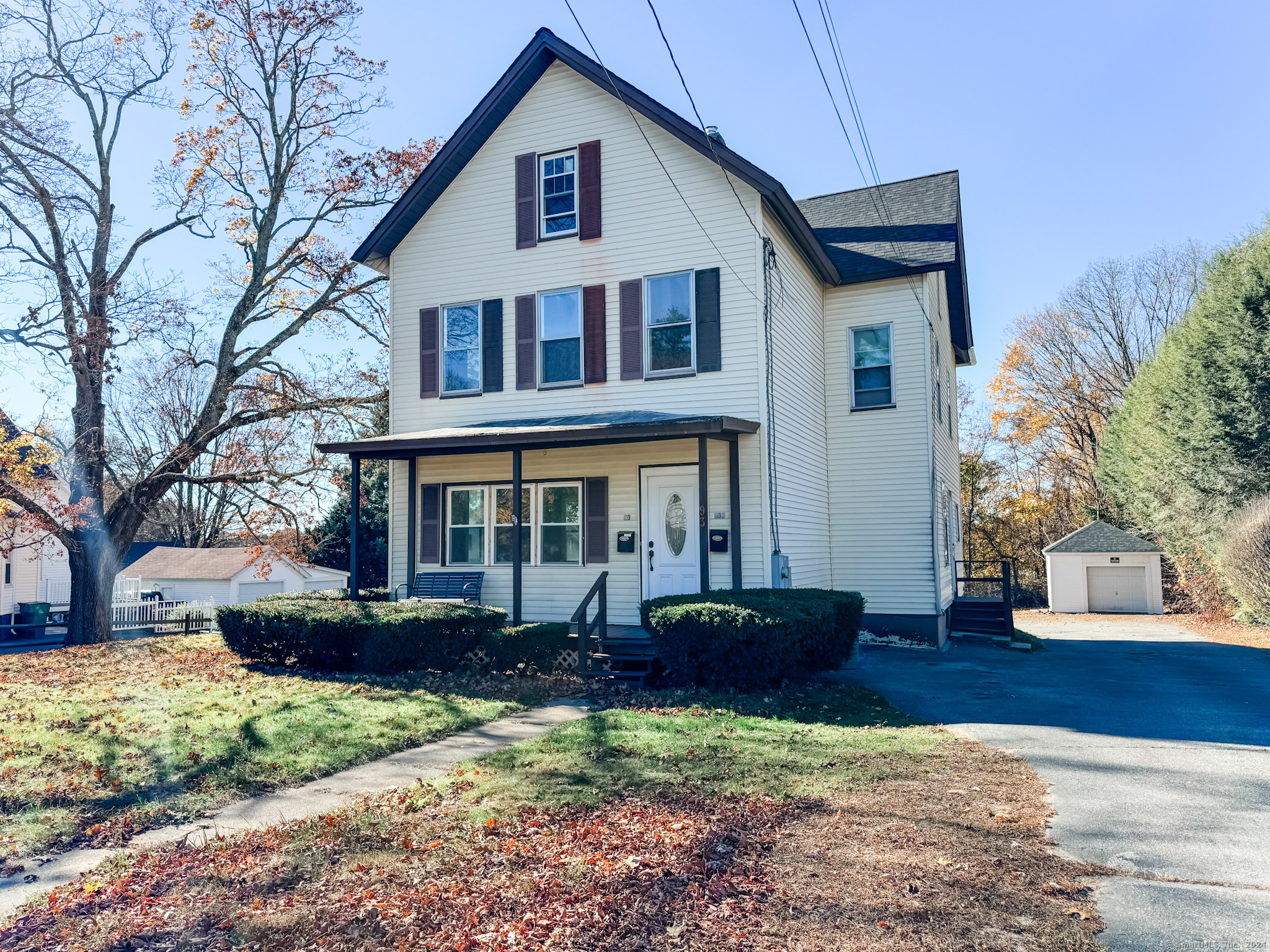 93 Maple Street