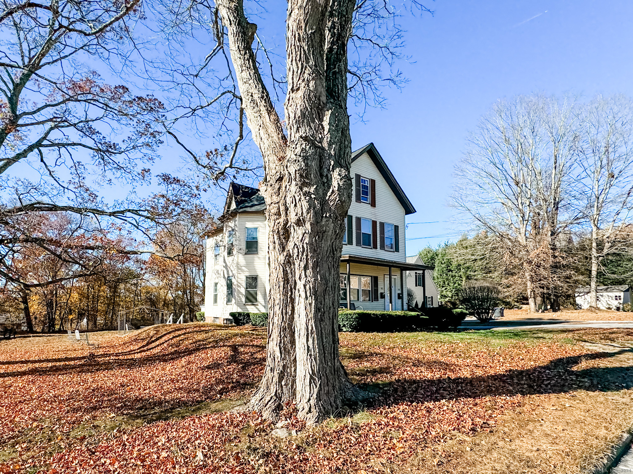 93 Maple Street