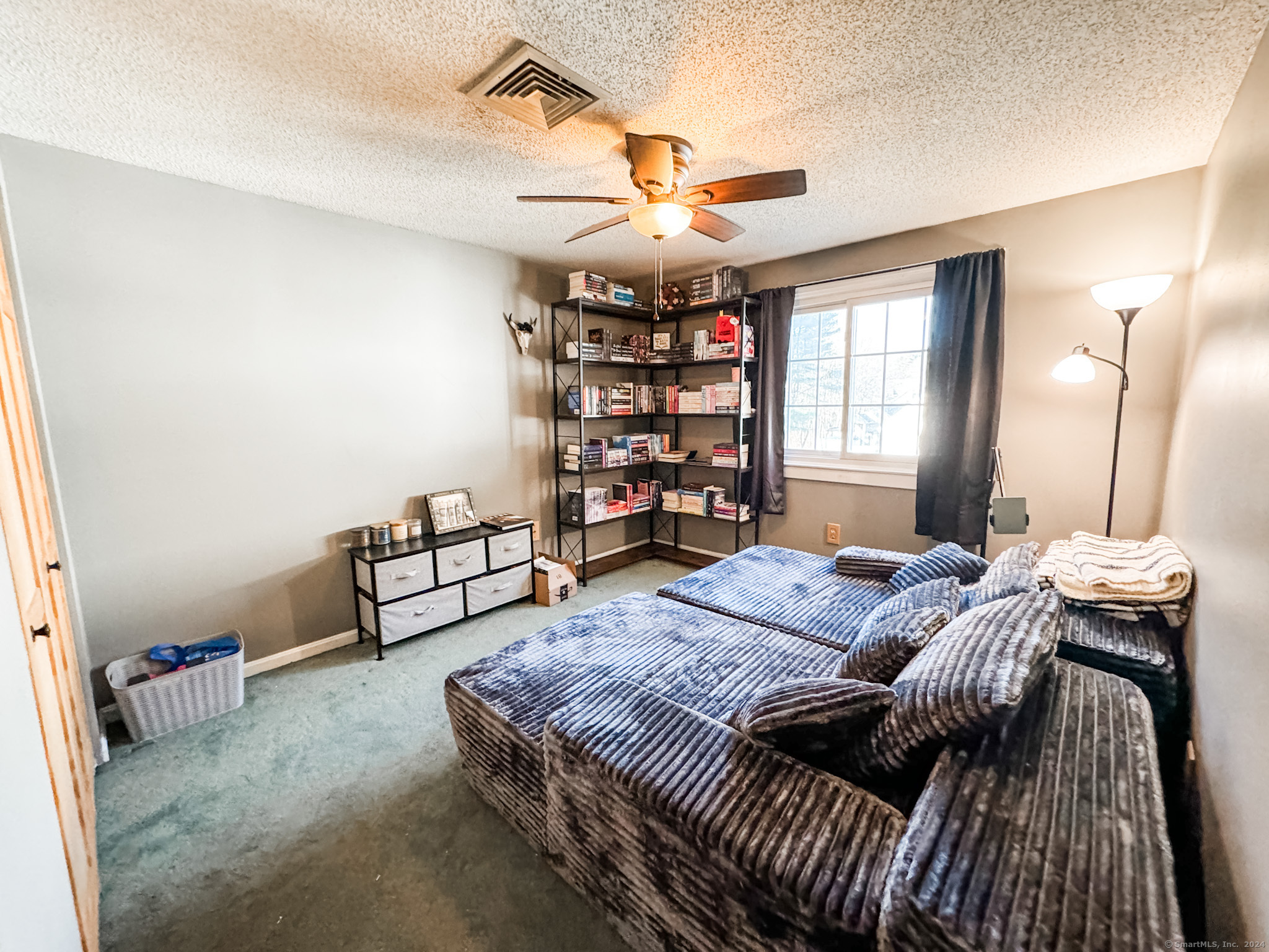 61 Perry Street 102