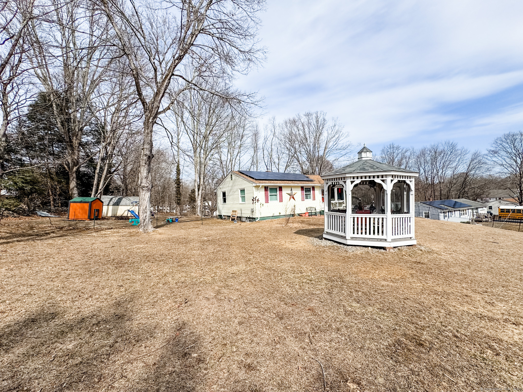 20 Mason Hill Road