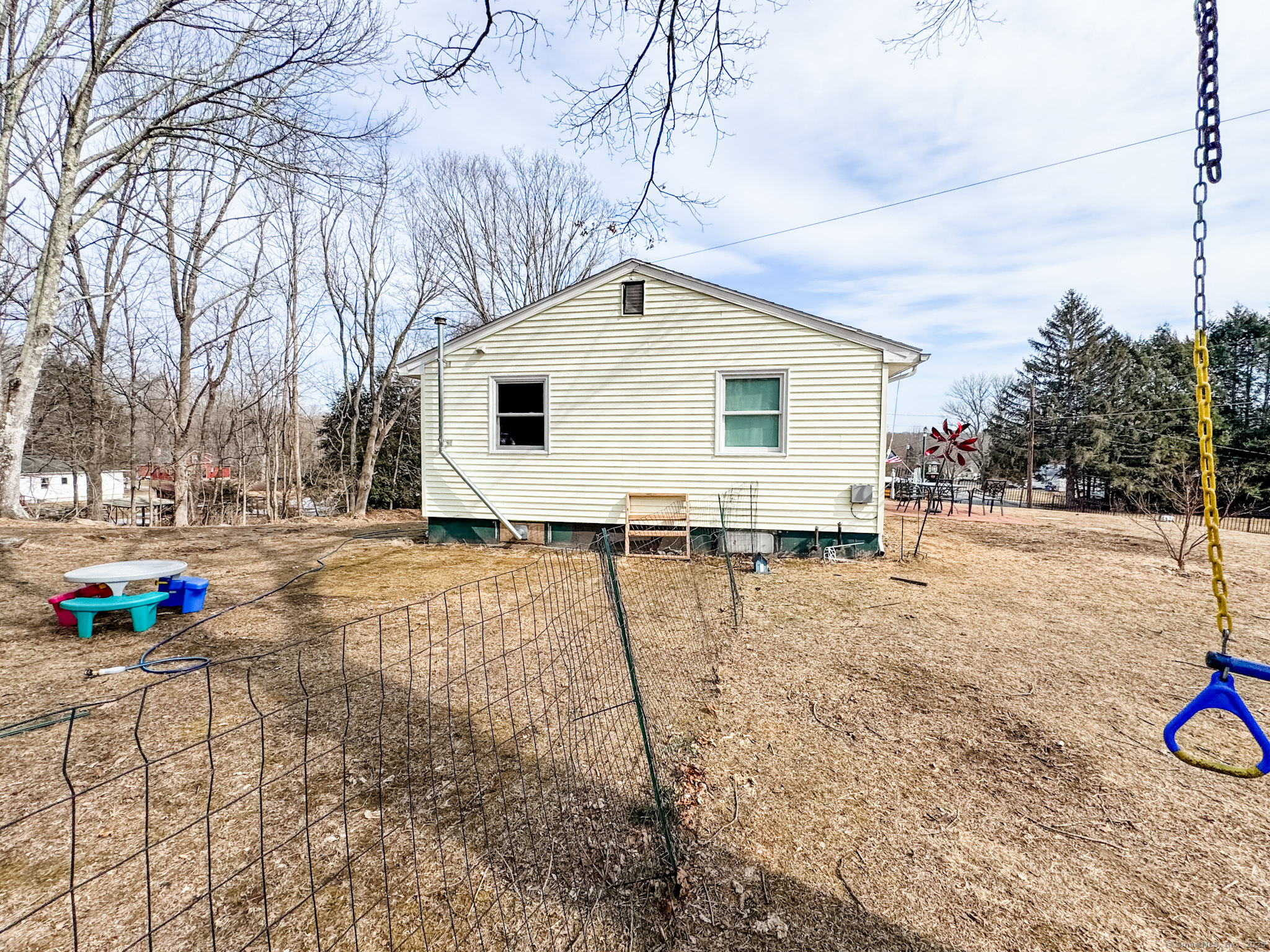 20 Mason Hill Road