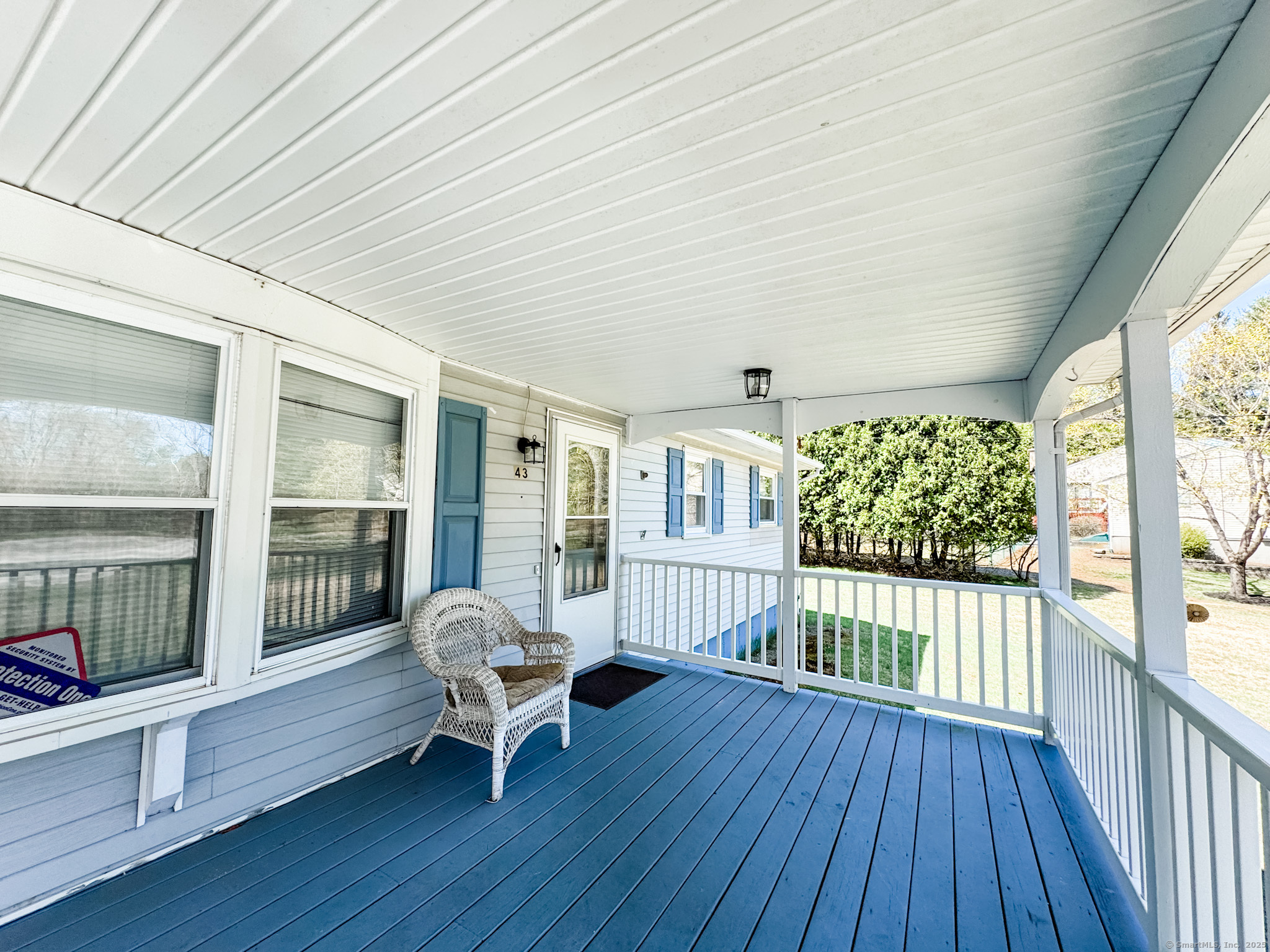 43 Douglas Drive