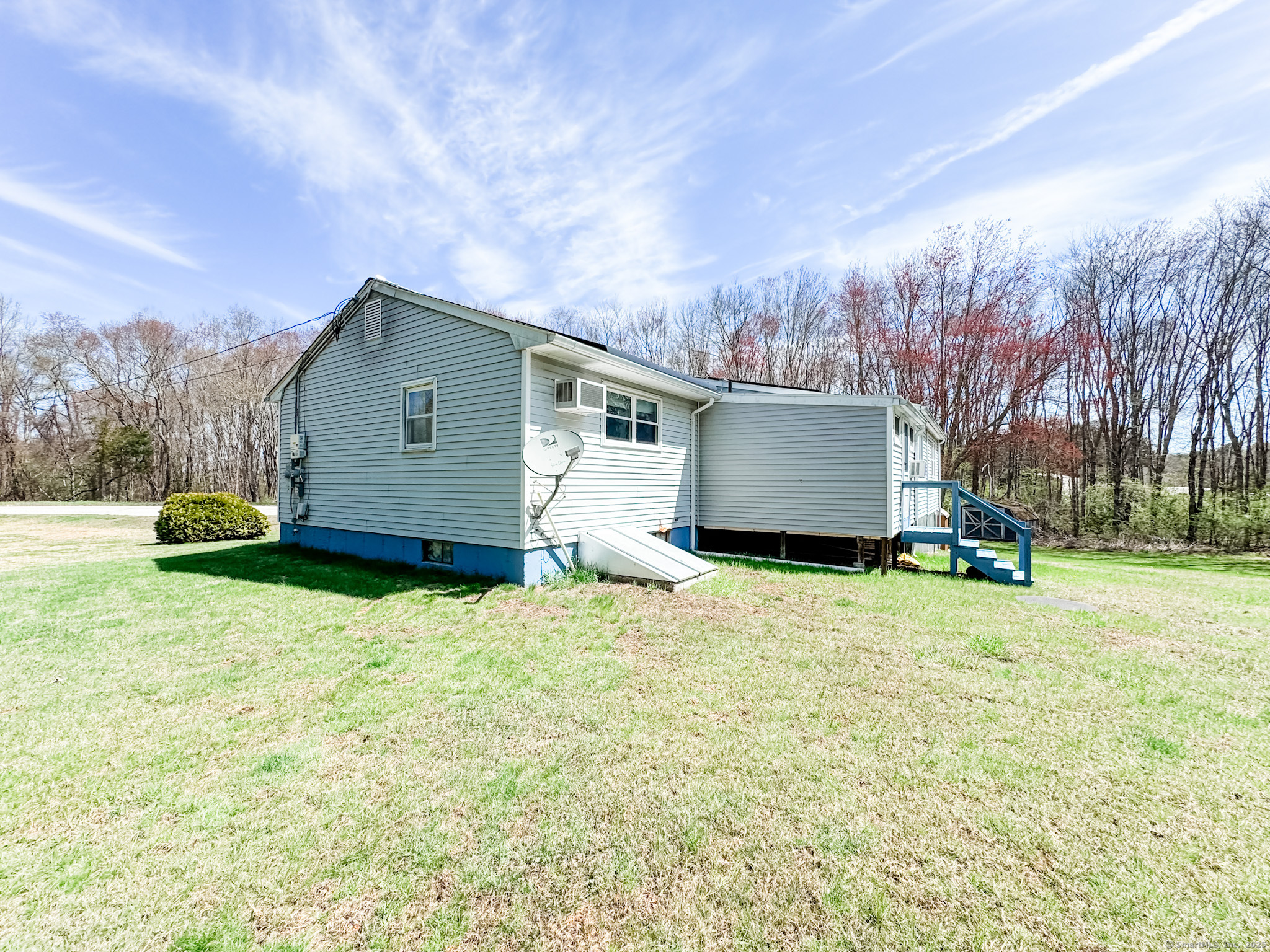 43 Douglas Drive