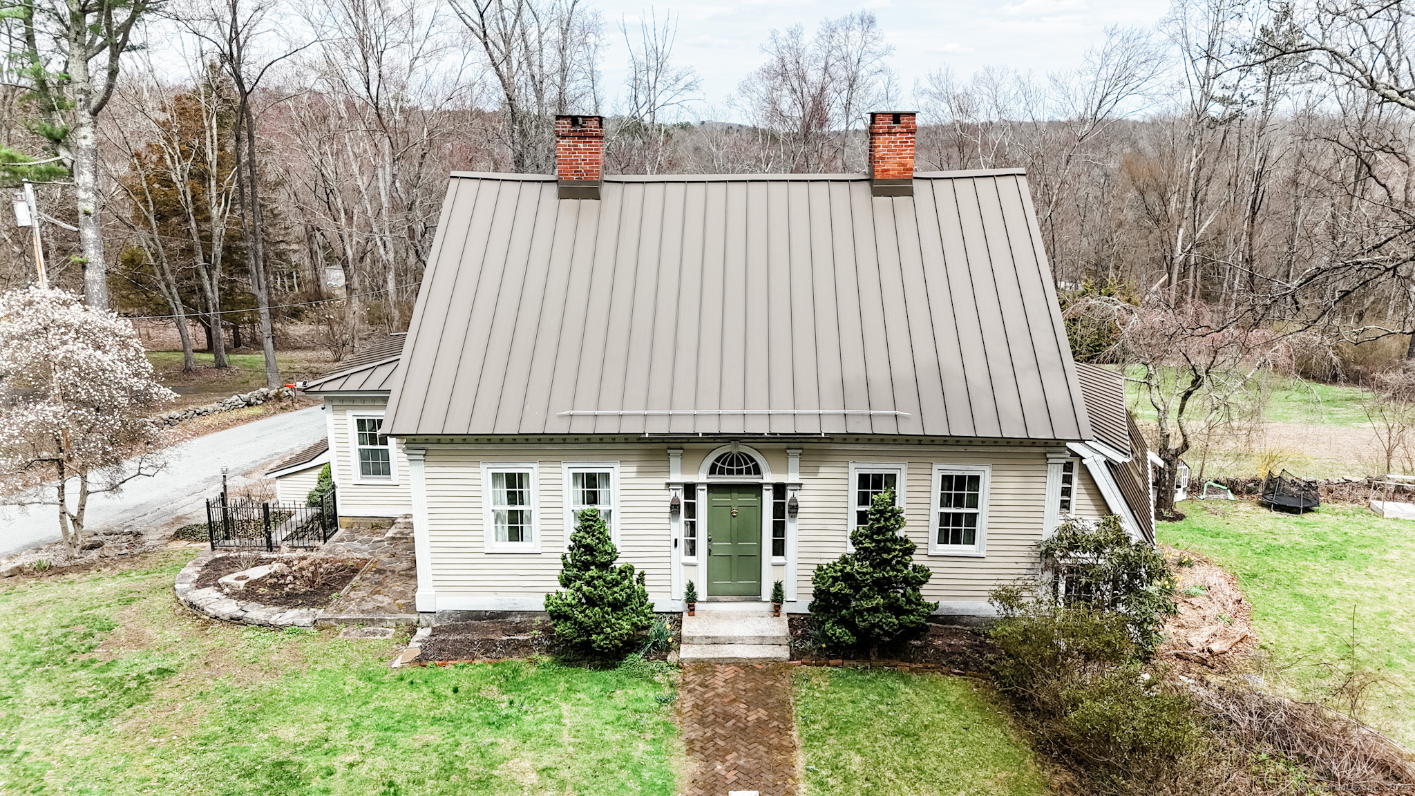 49 Bennett Pond Road