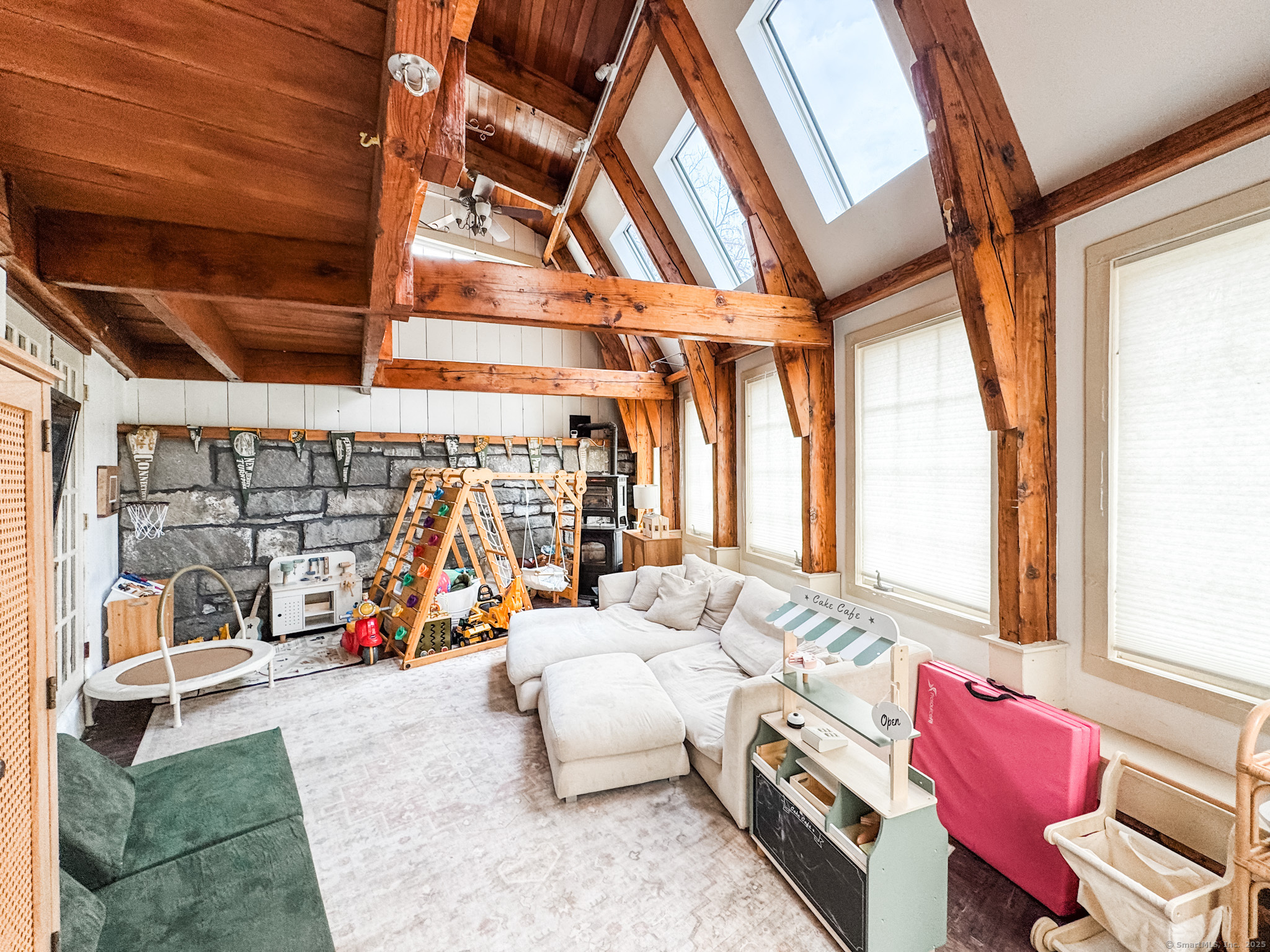 49 Bennett Pond Road