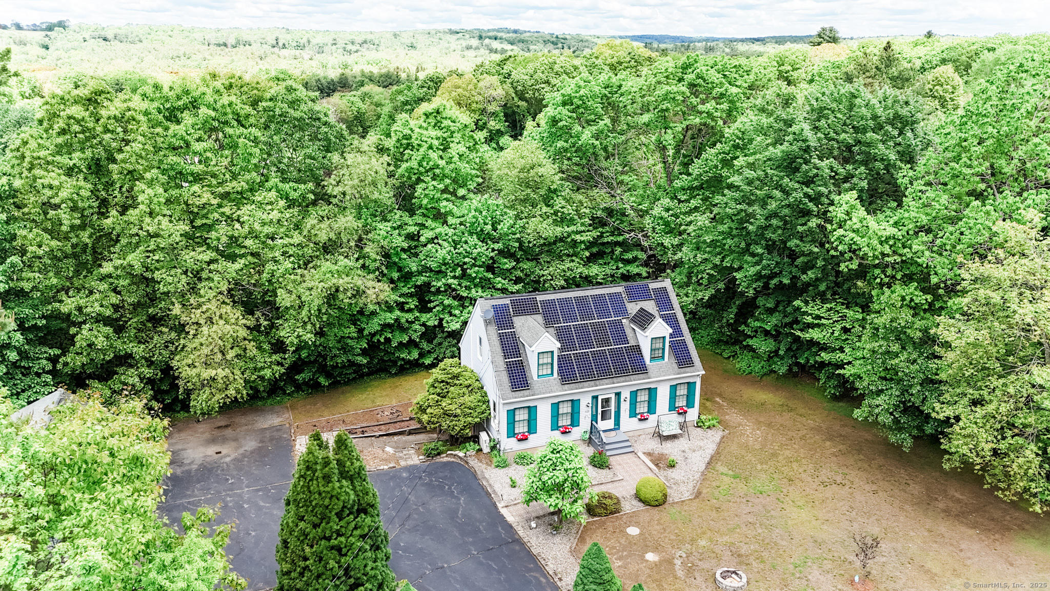 523 Wauregan Road