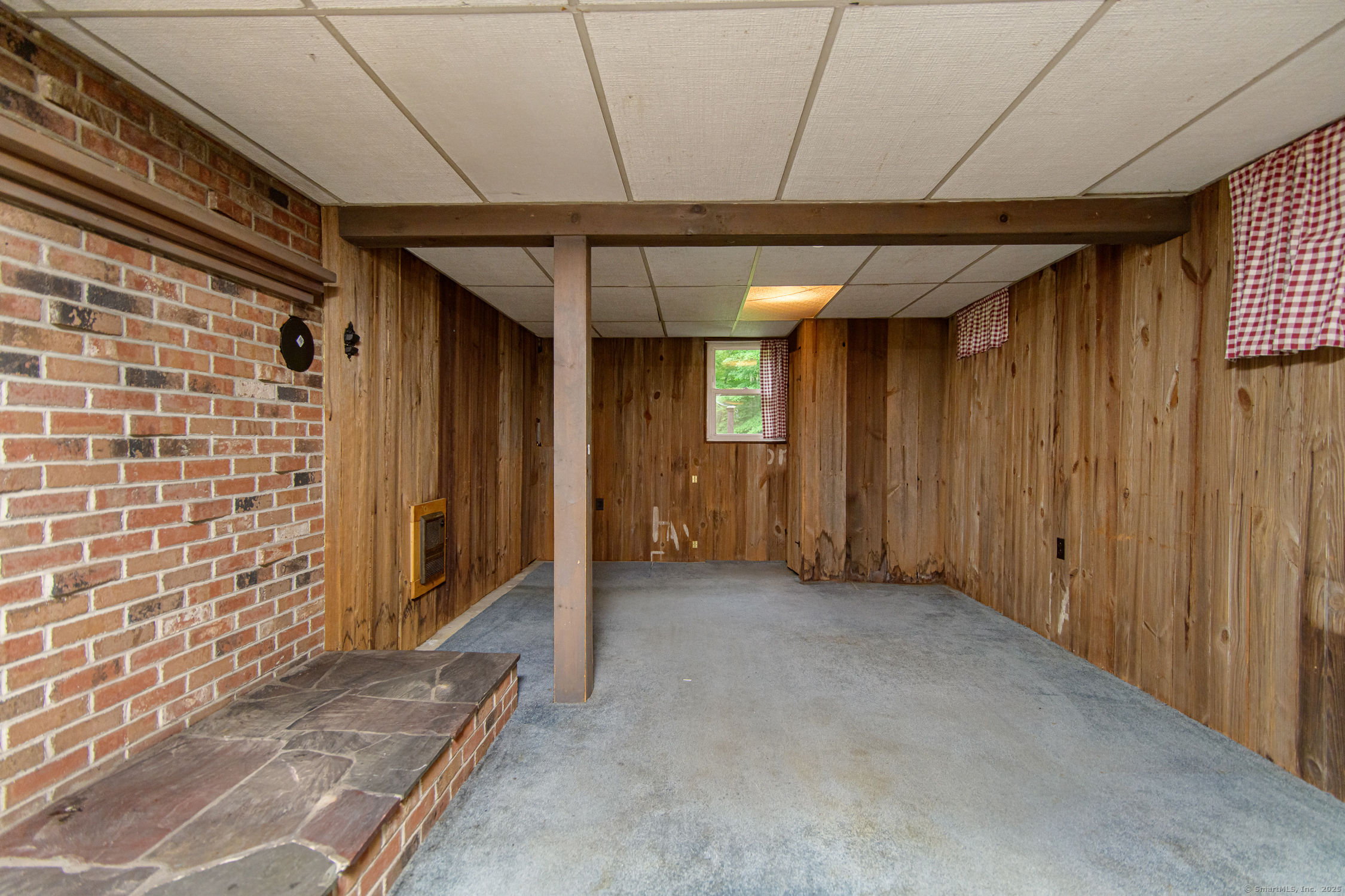 31 Mason Hill Road