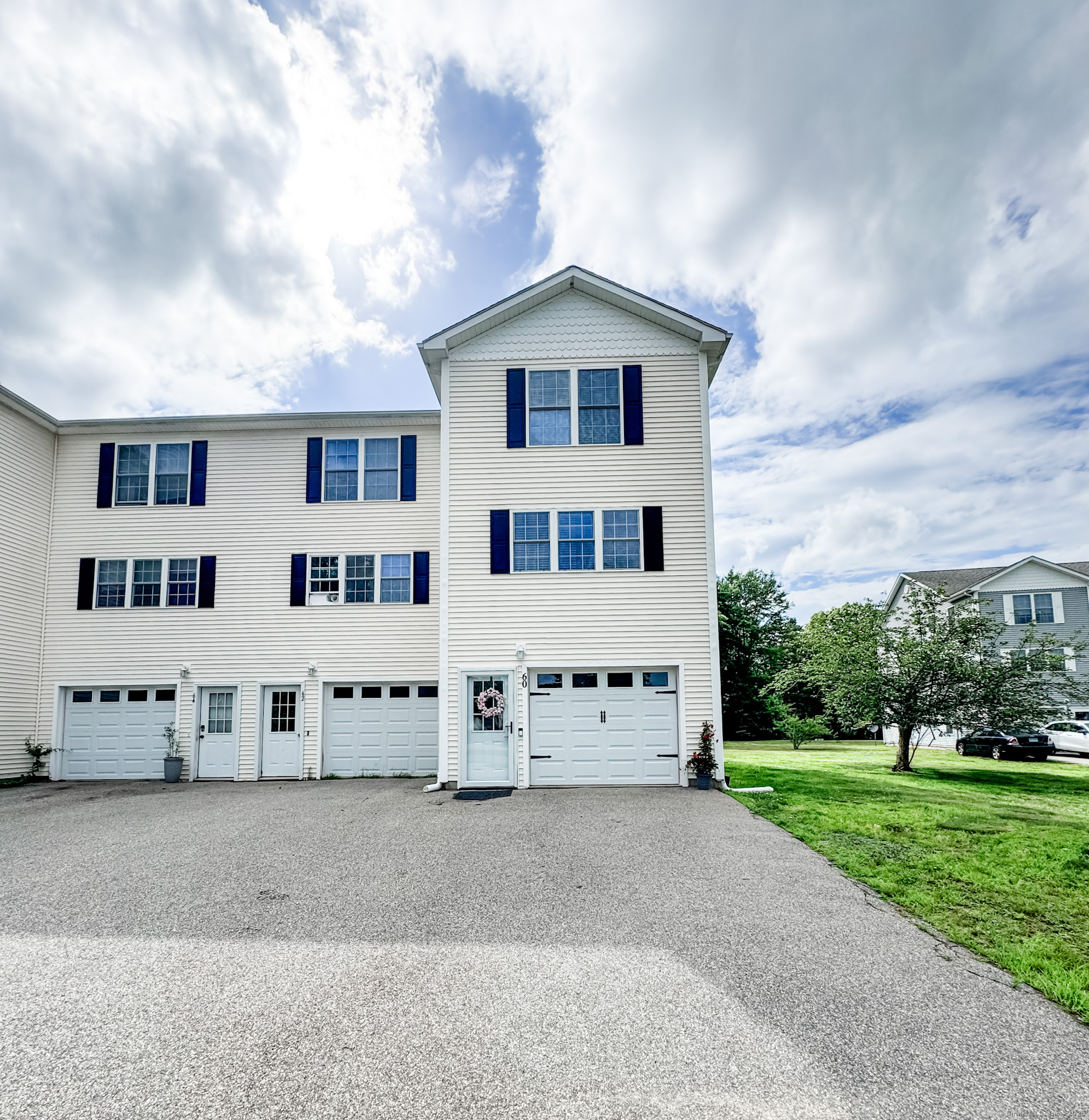 60 Sachem Drive 60
