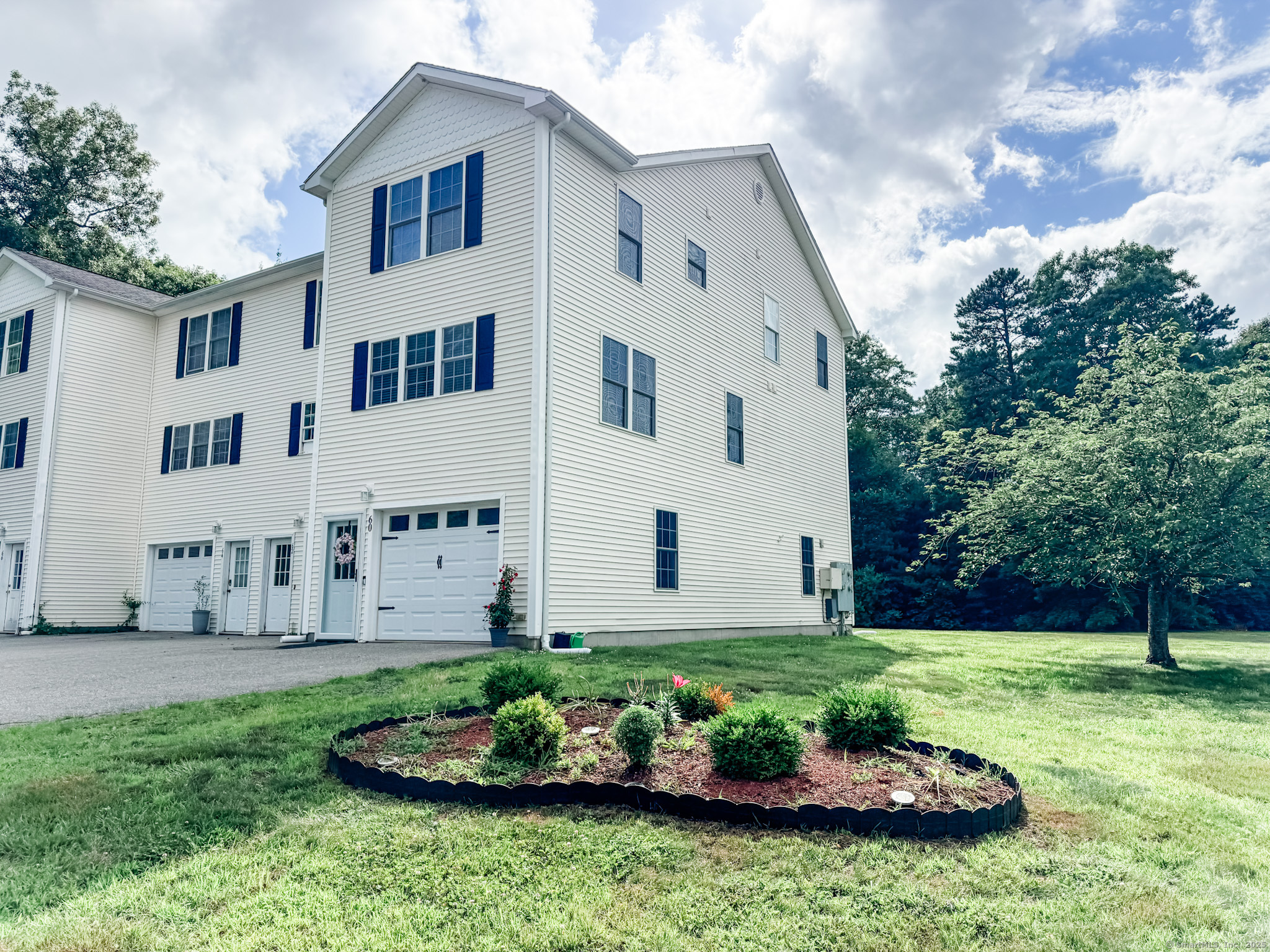 60 Sachem Drive 60