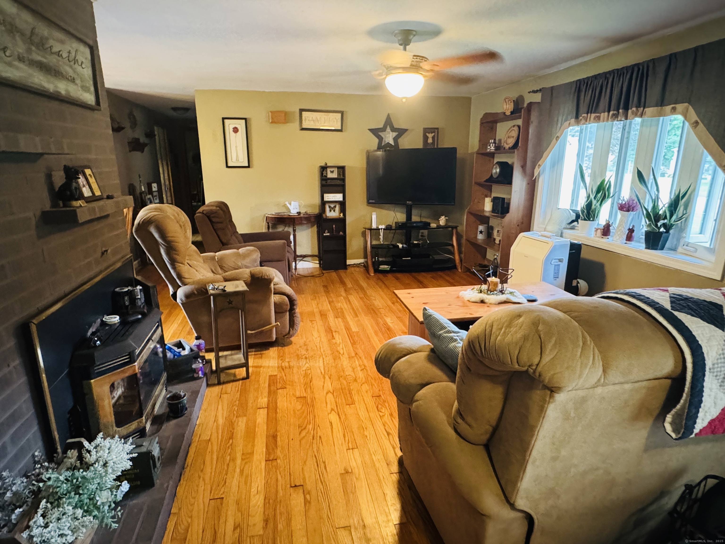 16 Jolley Road