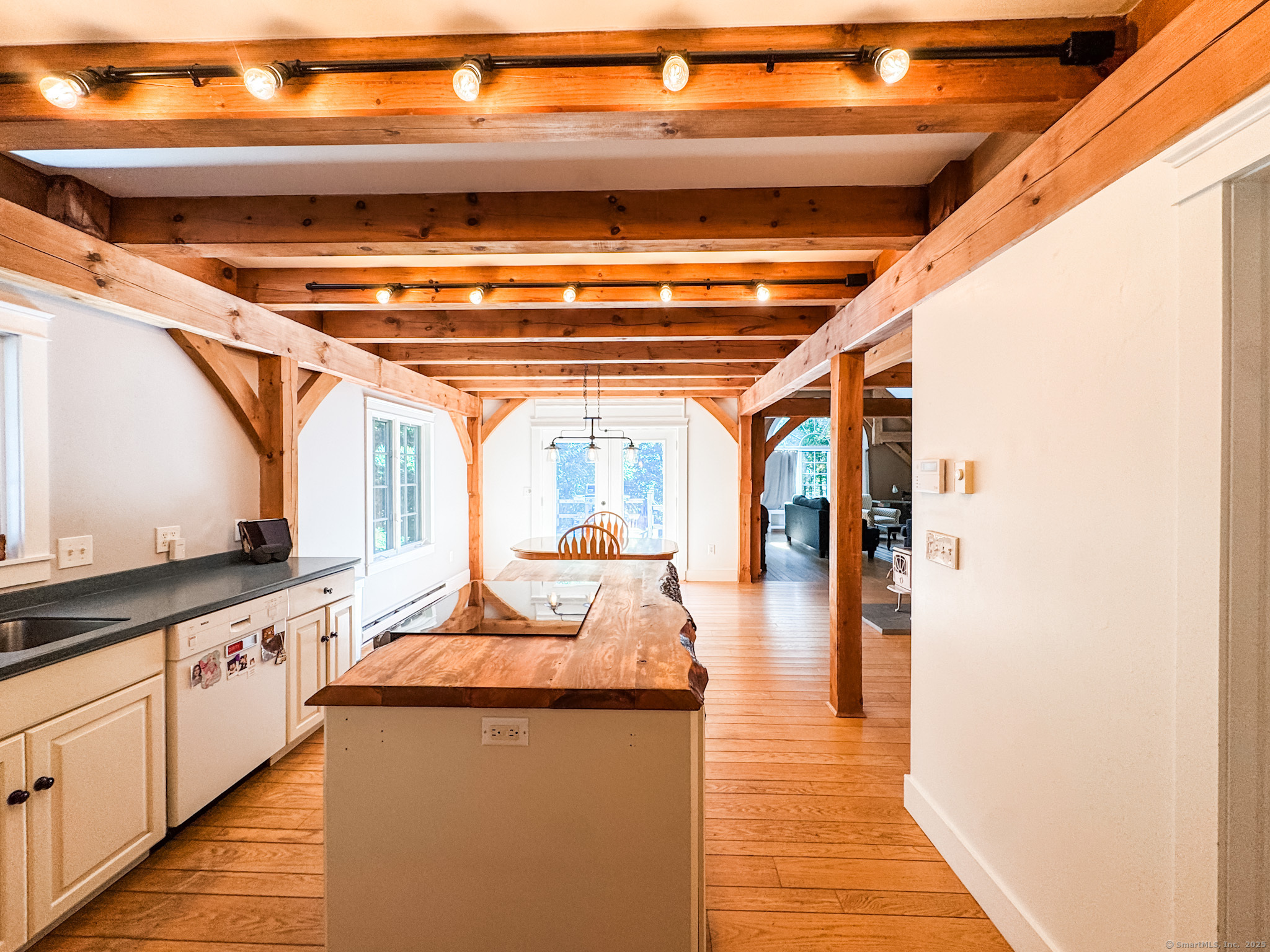 166 Fabyan Road