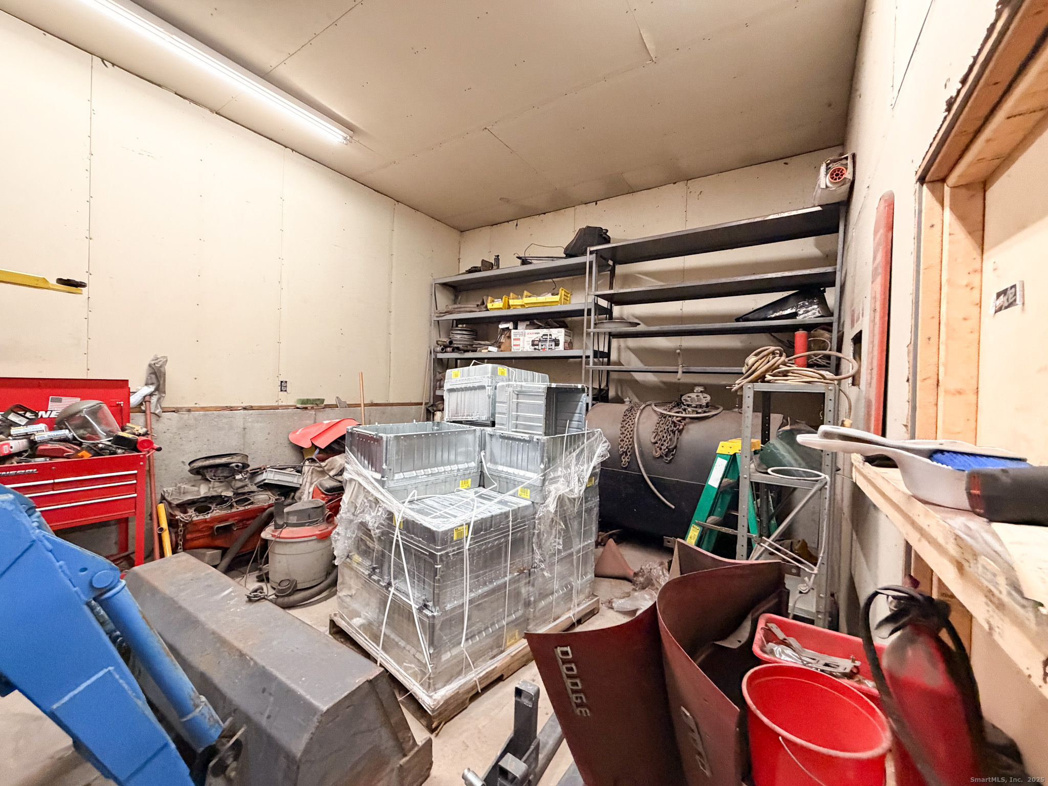 116 East Putnam Road