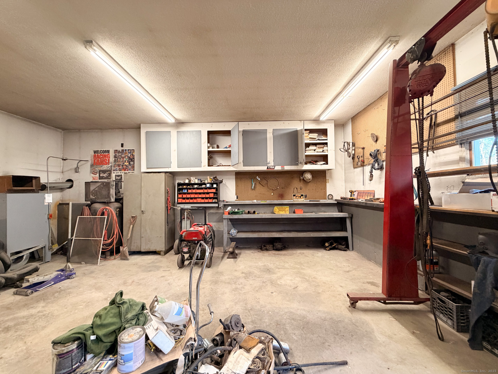 116 East Putnam Road