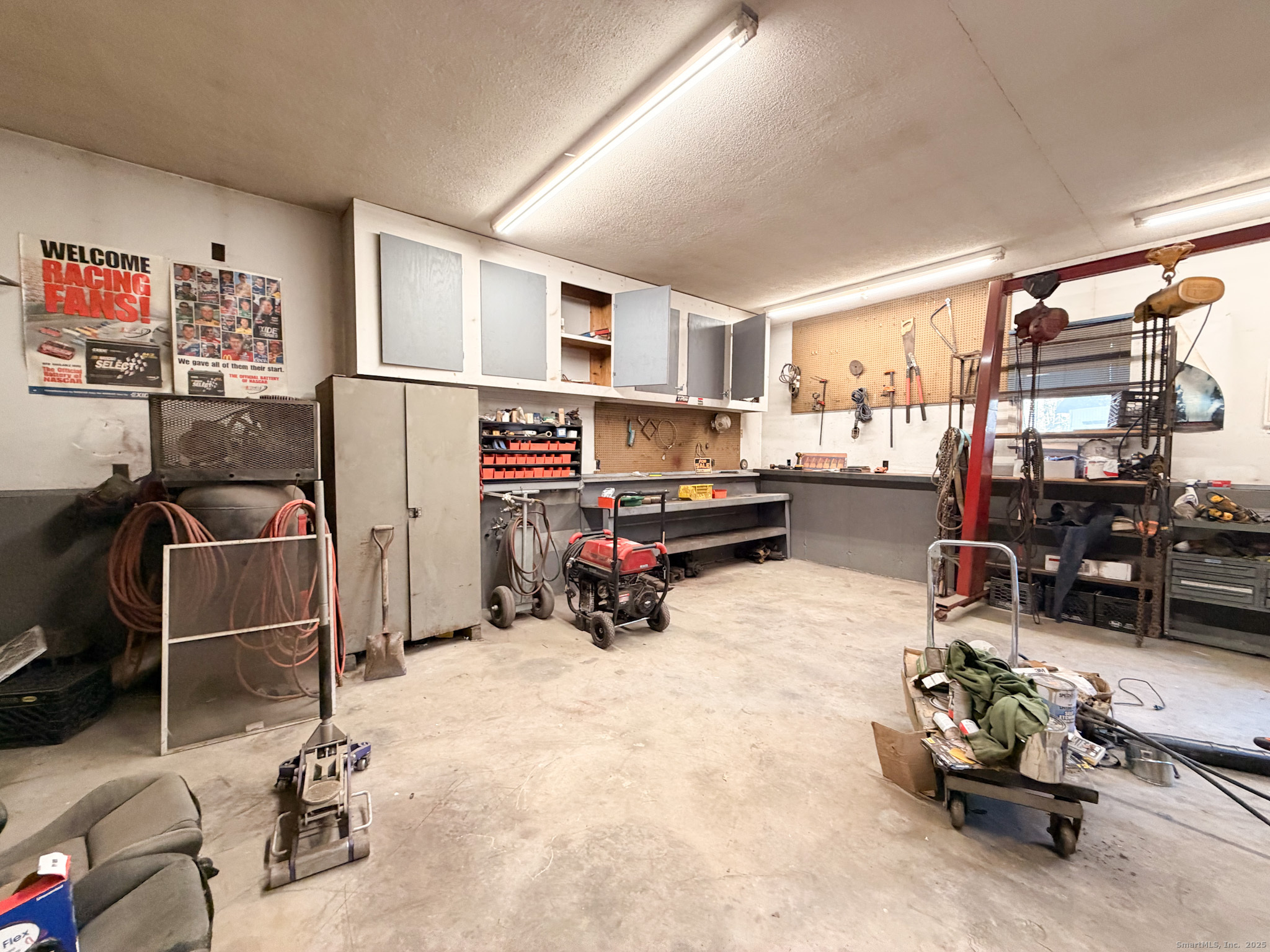 116 East Putnam Road