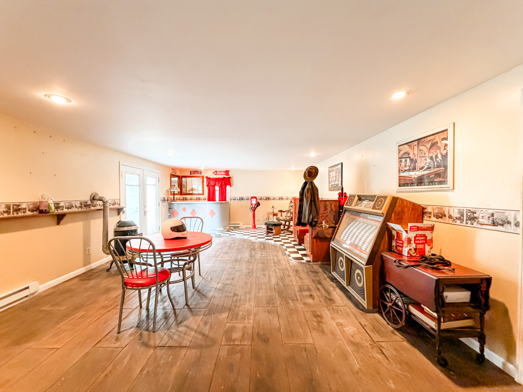 116 East Putnam Road