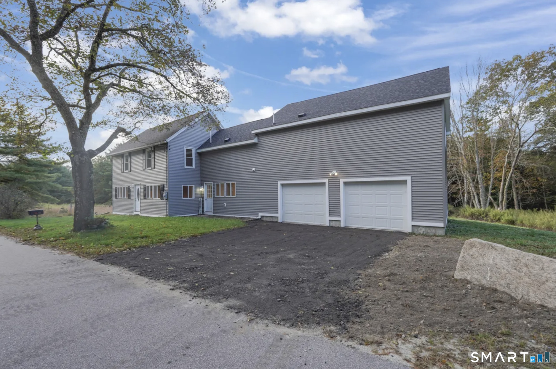 24 River Road
